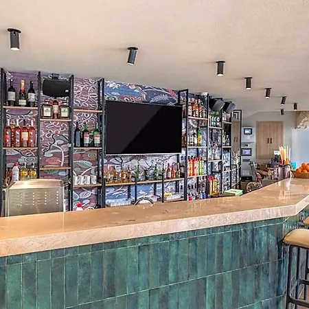 Club Aquarium Hotel